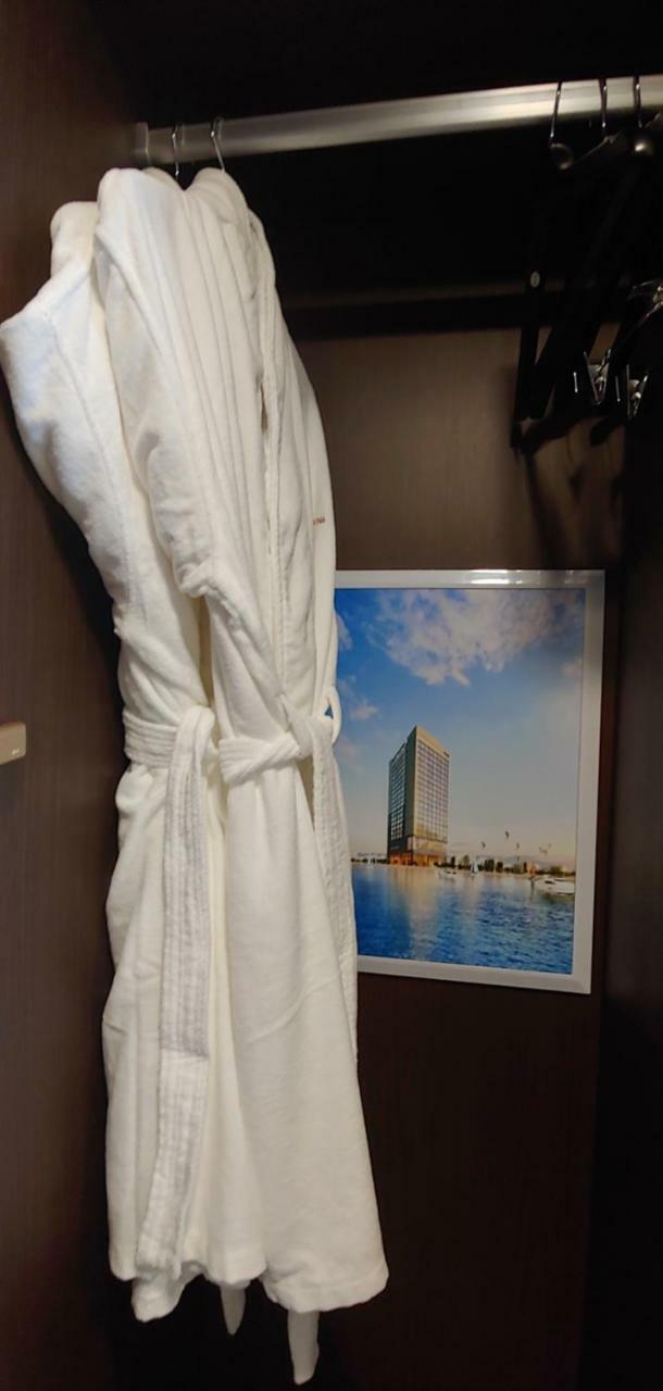 Western Bay Marina Hotel Pyeongtaek Exteriör bild
