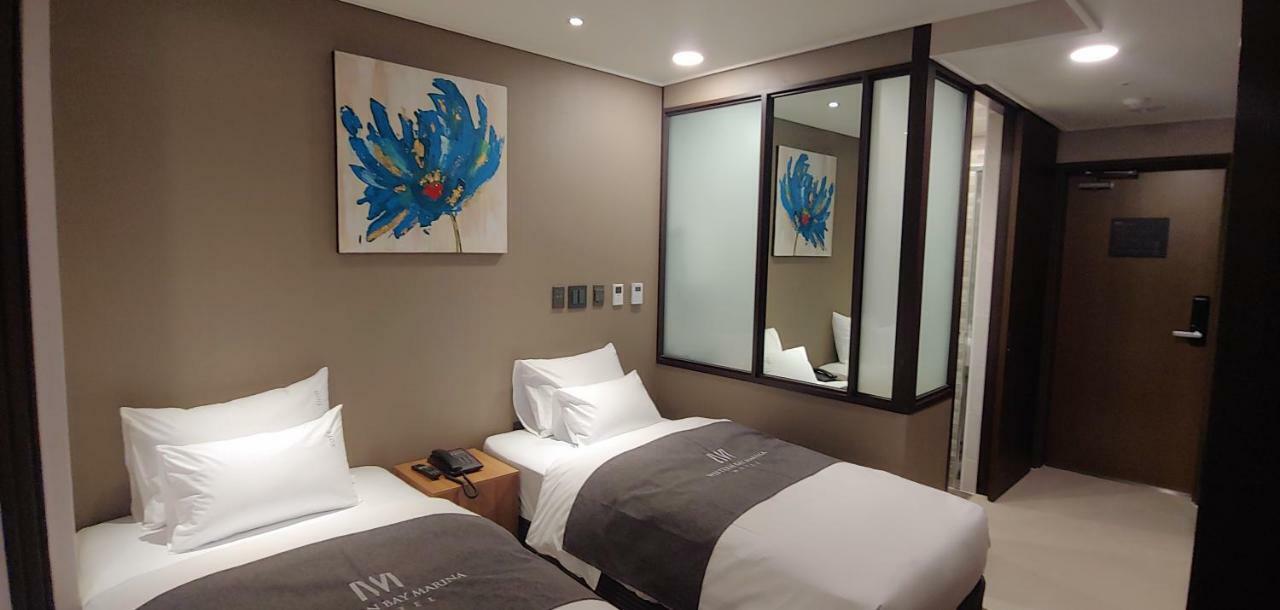 Western Bay Marina Hotel Pyeongtaek Exteriör bild