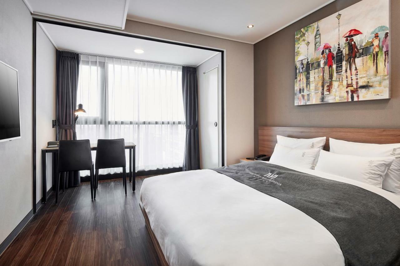 Western Bay Marina Hotel Pyeongtaek Exteriör bild