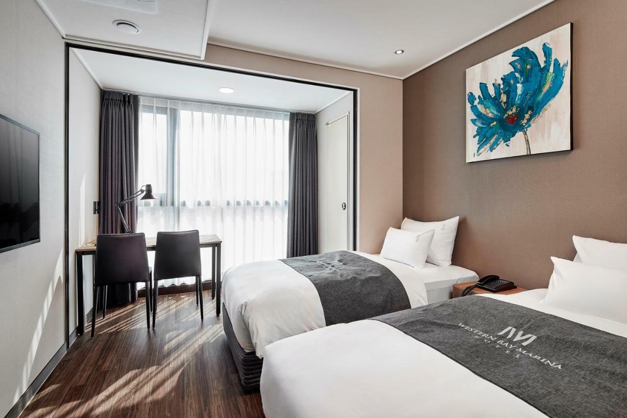 Western Bay Marina Hotel Pyeongtaek Exteriör bild