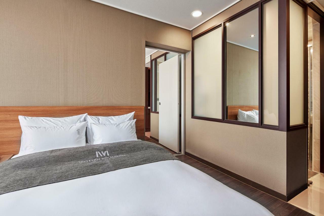 Western Bay Marina Hotel Pyeongtaek Exteriör bild